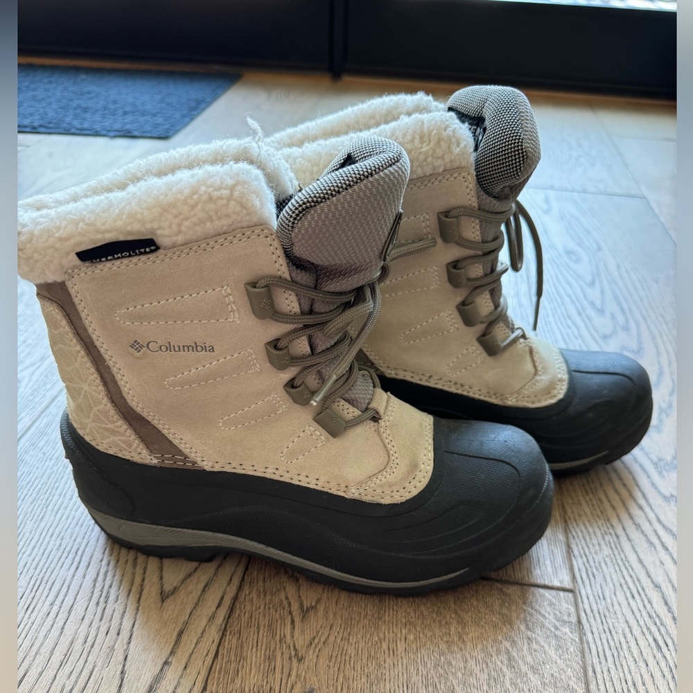 Columbia cascadian summette boot - women’s 6 1/2